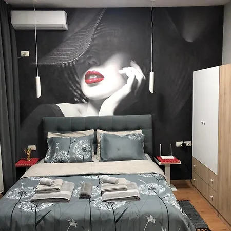 Valentina Apartman *