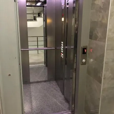 Valentina Apartman *